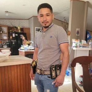 Meet your Posher, Rosendo